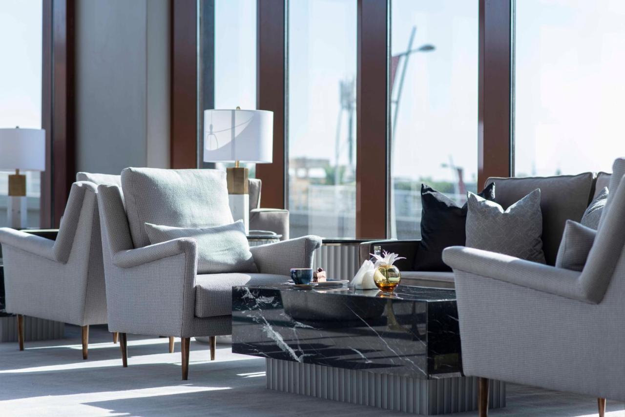 Waw Hotel Suites King Abdullah Road 利雅德 外观 照片