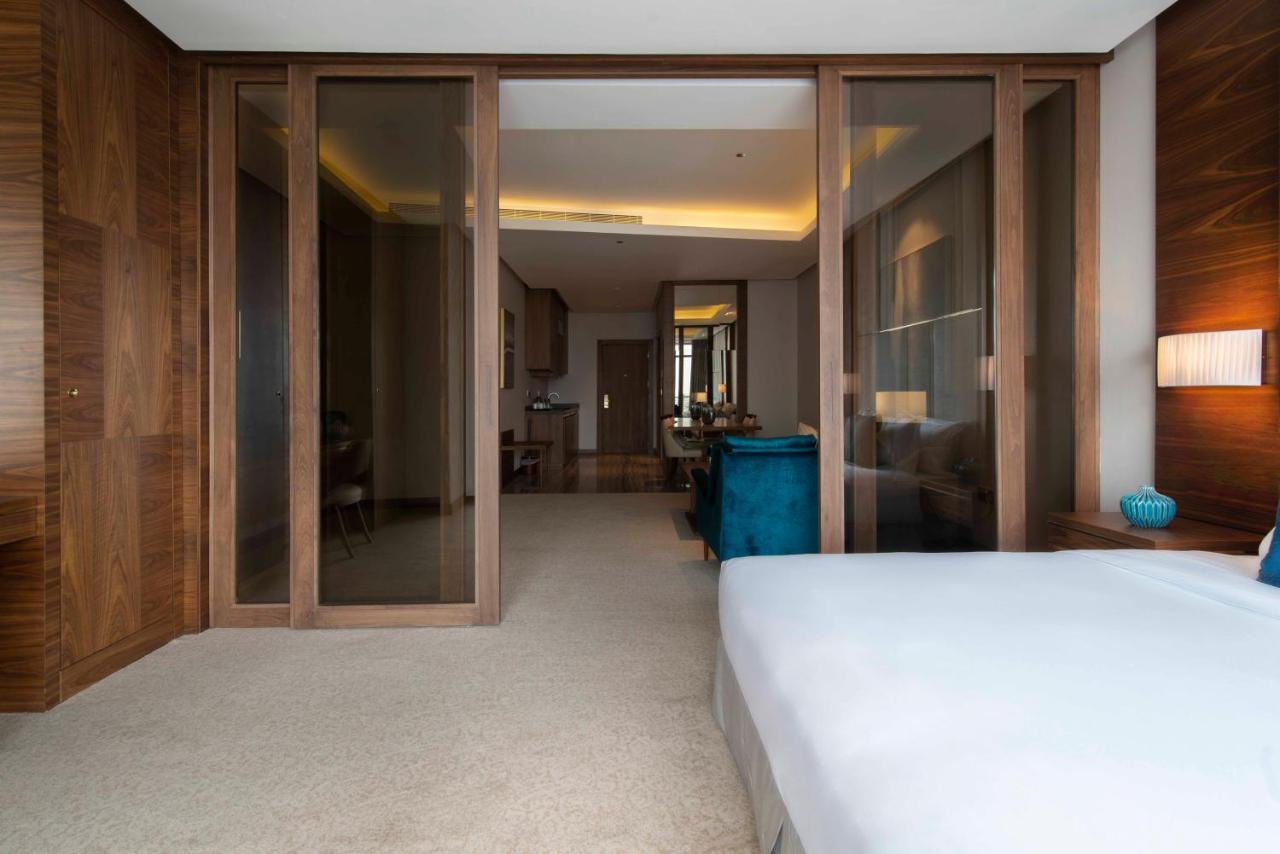 Waw Hotel Suites King Abdullah District 利雅德 外观 照片